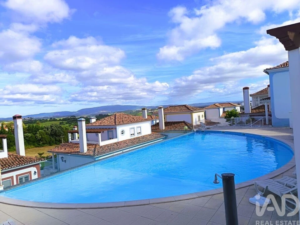 Moradia T5 para Venda em Carvalhal Foto 1