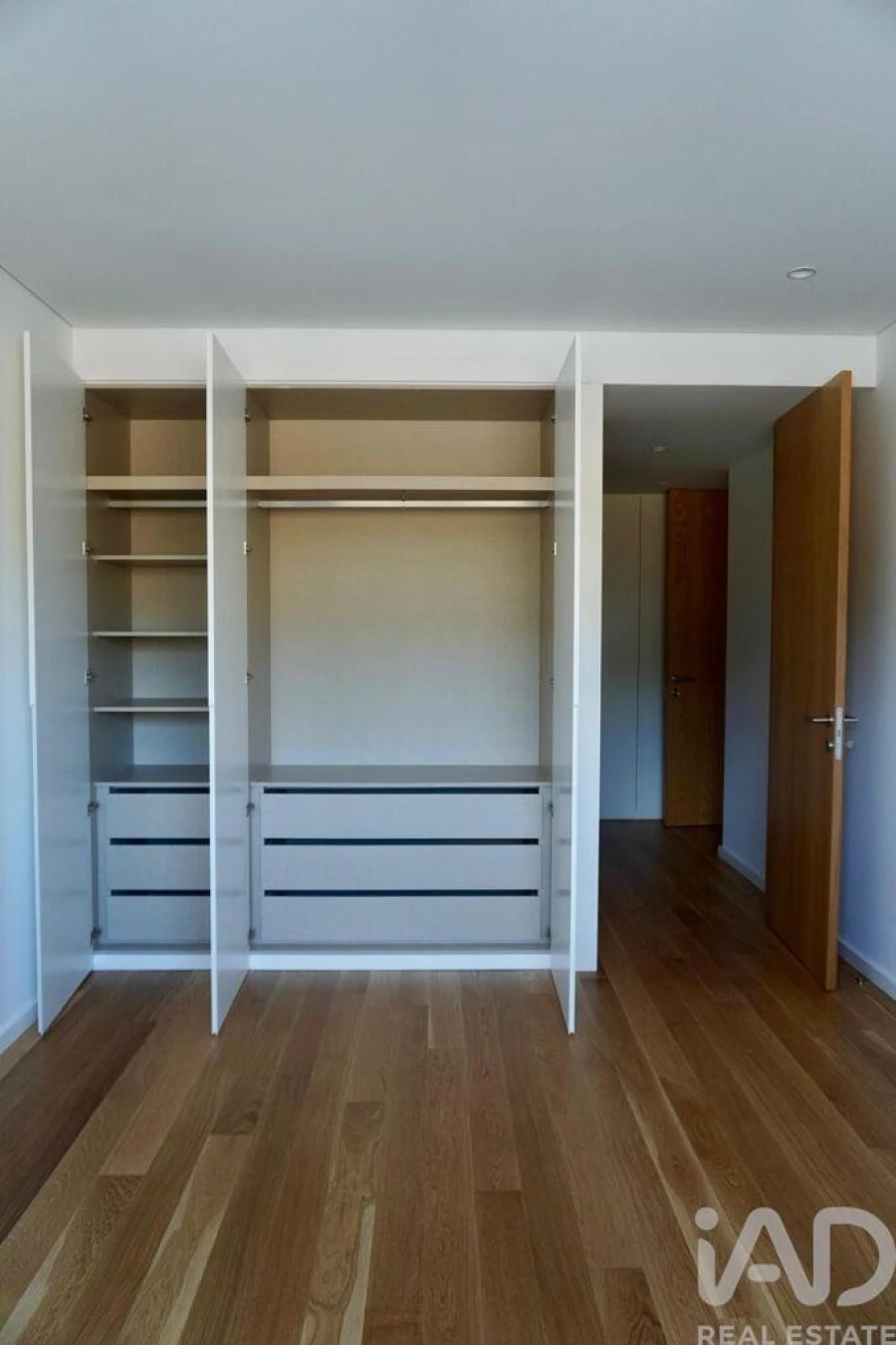 Apartamento T2 para Venda em Cidade da Maia Foto 24