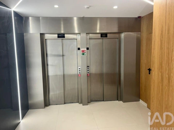 Apartamento T2 para Venda em Cidade da Maia Foto 5