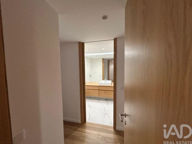 Apartamento T2 para Venda em Cidade da Maia Foto 25