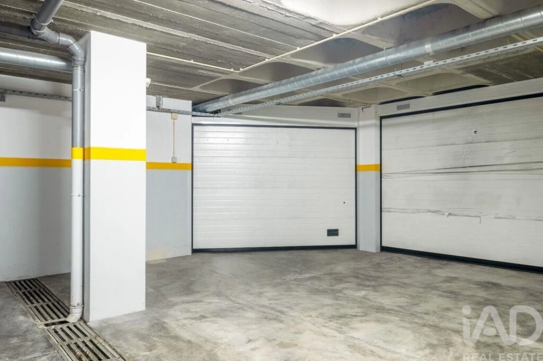 Apartamento T2 para Venda em Cidade da Maia Foto 33