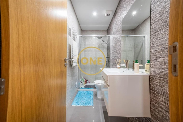 Moradia T3 para Venda em Gondifelos, Cavalões e Outiz Foto 22