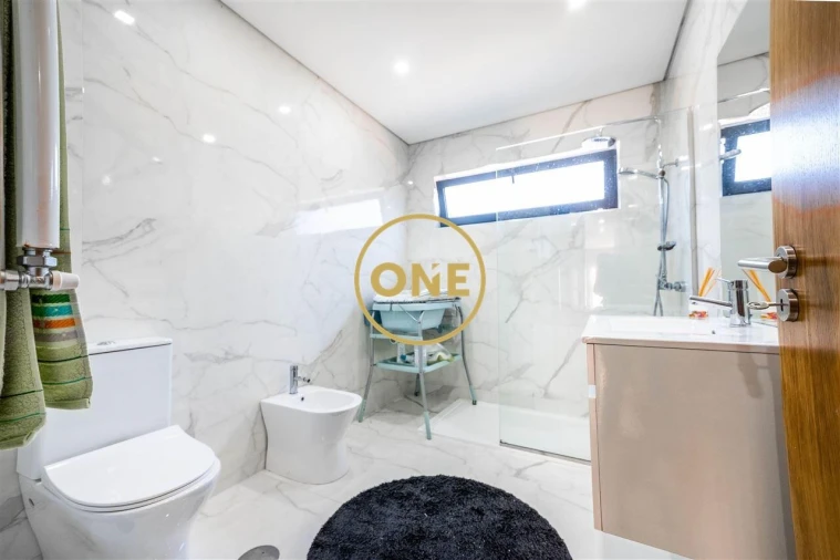 Moradia T3 para Venda em Gondifelos, Cavalões e Outiz Foto 20