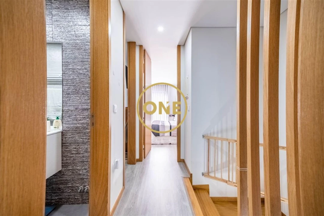 Moradia T3 para Venda em Gondifelos, Cavalões e Outiz Foto 12