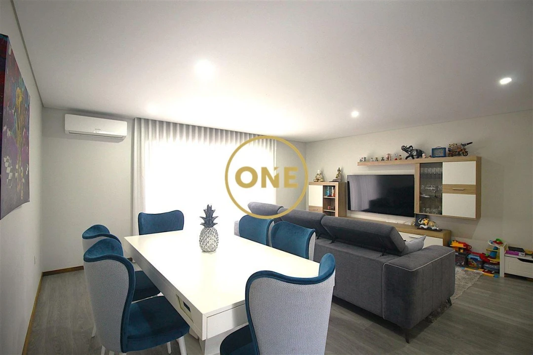 Moradia T3 para Venda em Gondifelos, Cavalões e Outiz Foto 5