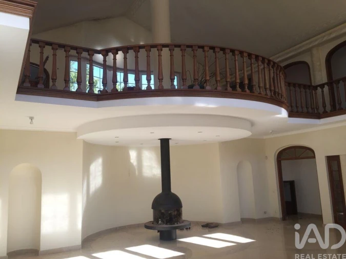 Moradia T7 para Venda em Queluz e Belas Foto 6