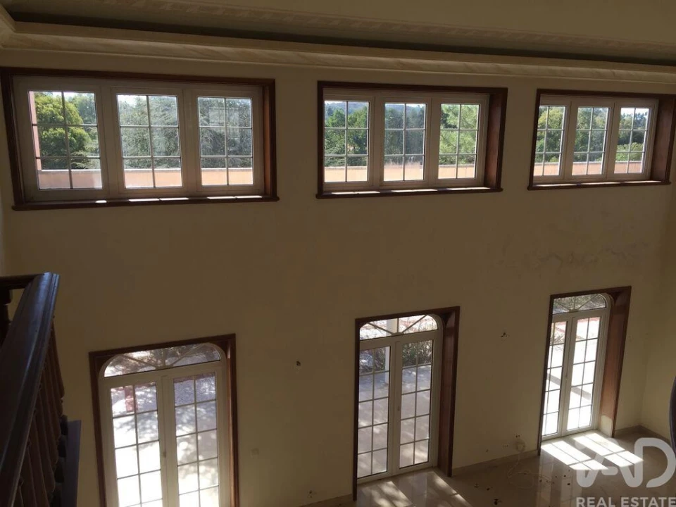 Moradia T7 para Venda em Queluz e Belas Foto 10