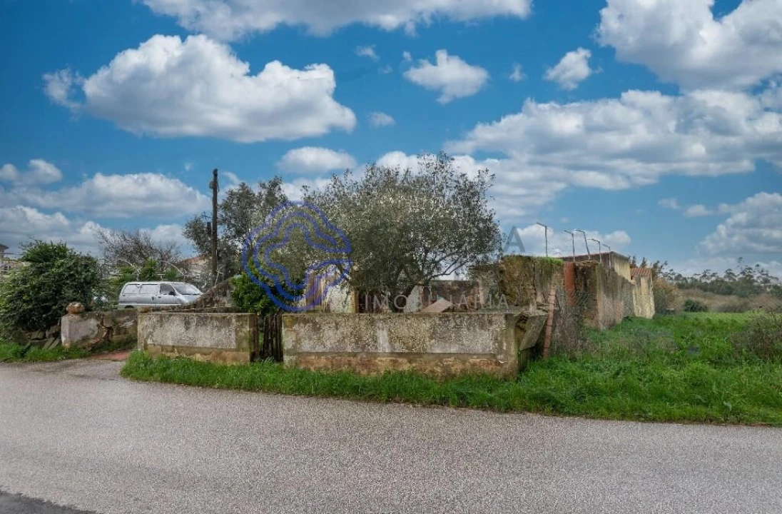 Moradia T2 para Venda em Caldas da Rainha - Santo Onofre e Serra do Bouro Foto 5