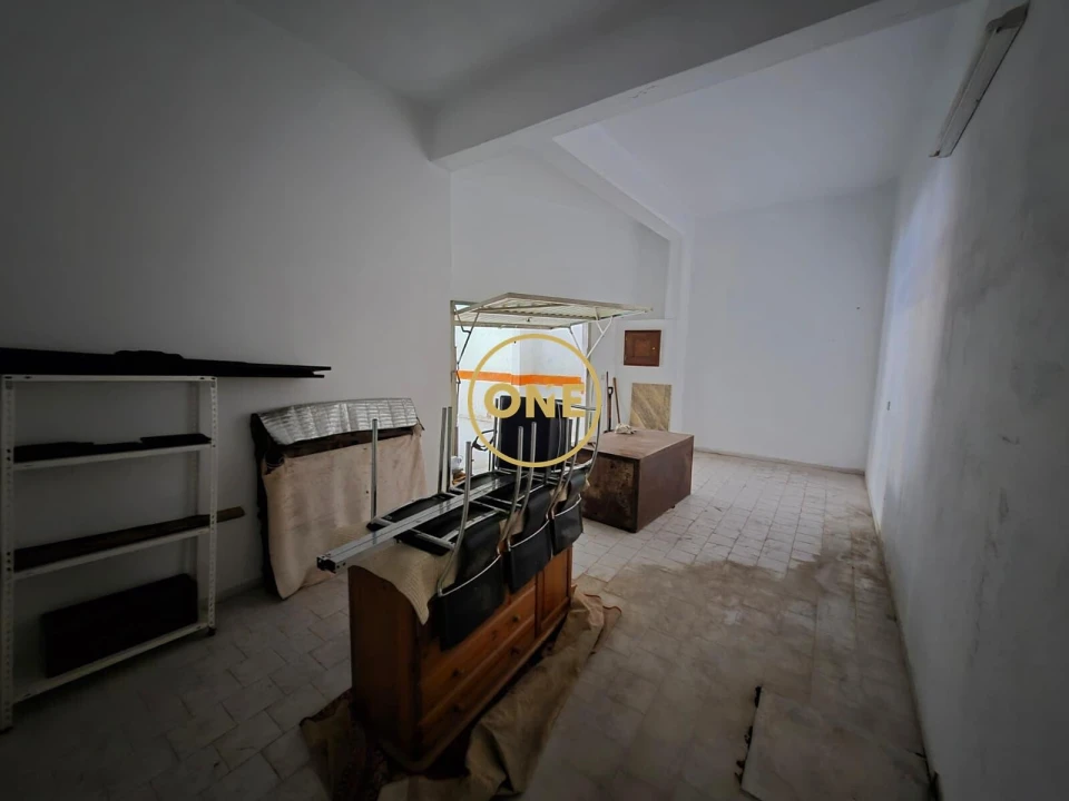 Garagem para Venda em Massamá e Monte Abraão Foto 6