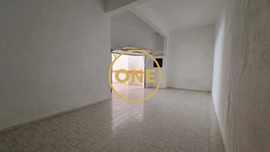 Garagem para Venda em Massamá e Monte Abraão Foto 5