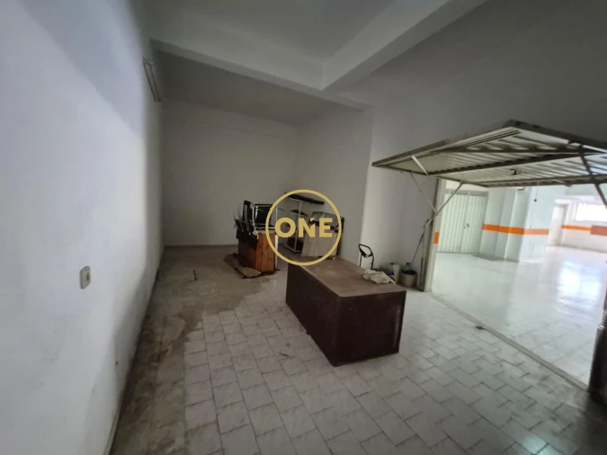 Garagem para Venda em Massamá e Monte Abraão Foto 4