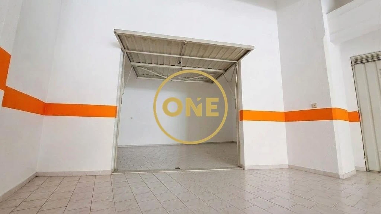 Garagem para Venda em Massamá e Monte Abraão Foto 2