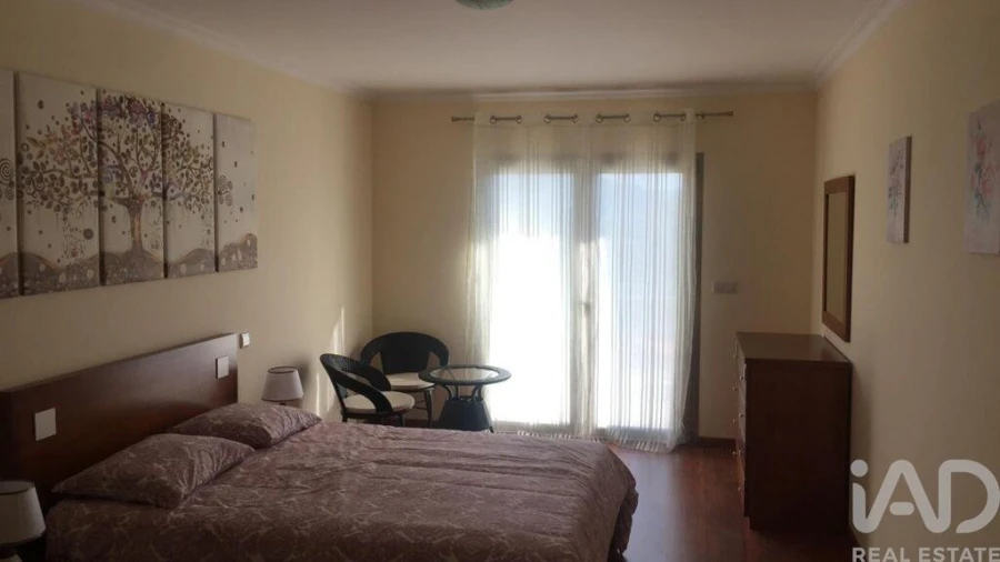 Moradia T3 para Arrendamento em Refoios do Lima Foto 11