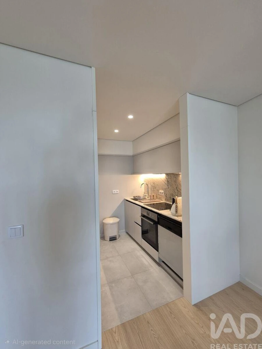 Apartamento T1 para Venda em Cedofeita, Santo Ildefonso, Sé, Miragaia, São Nicolau e Vitória Foto 3