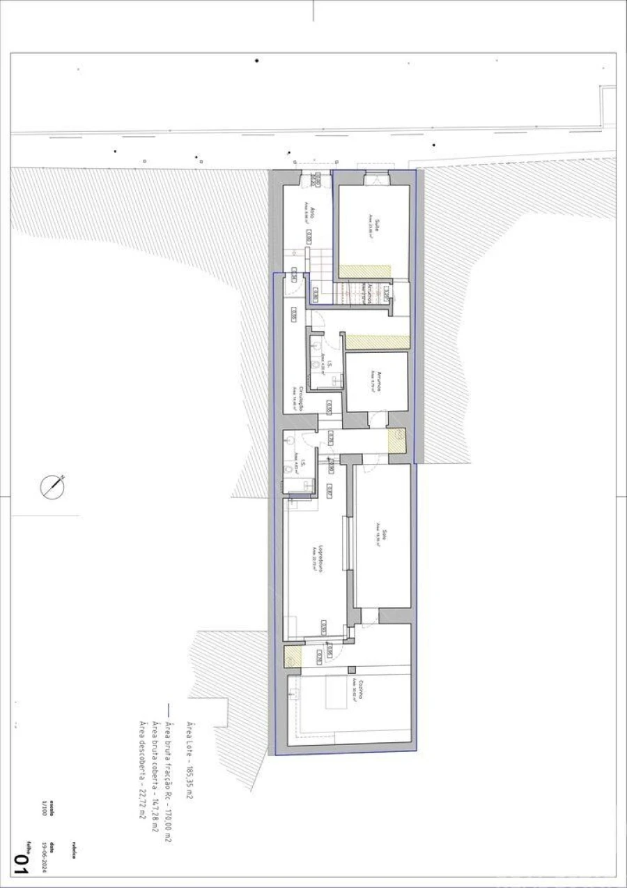 Apartamento T2 para Venda em Santo António Foto 17