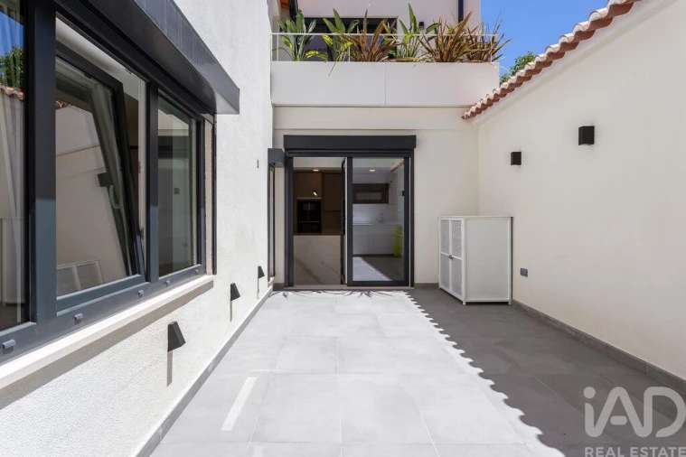 Apartamento T2 para Venda em Misericórdia Foto 15