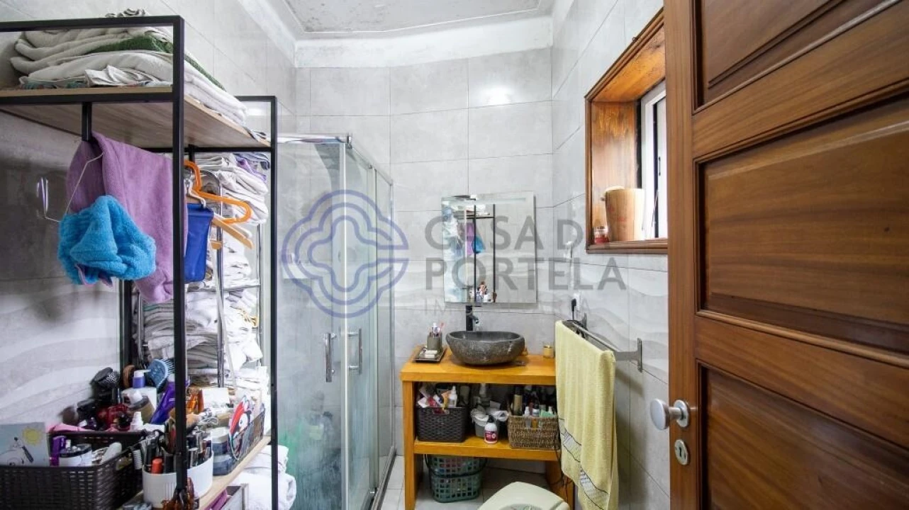 Moradia T6 para Venda em Avintes Foto 17