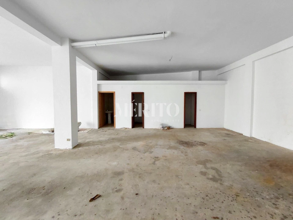 Garagem para Venda em Barcelos, V.Boa, V.Frescainha Foto 4