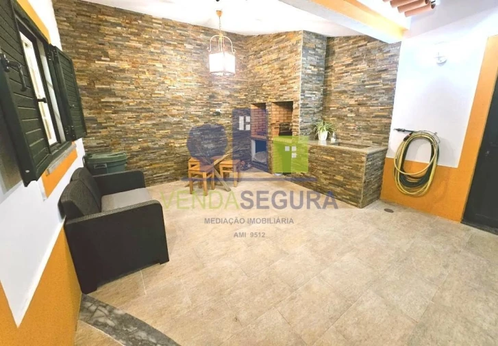 Moradia T4 para Venda em Beja (Salvador e Santa Maria da Feira) Foto 5