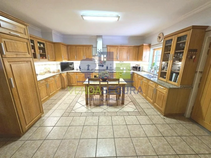 Moradia T4 para Venda em Beja (Salvador e Santa Maria da Feira) Foto 27