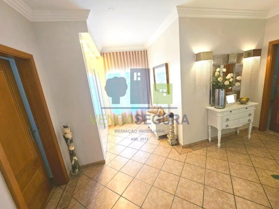 Moradia T4 para Venda em Beja (Salvador e Santa Maria da Feira) Foto 11