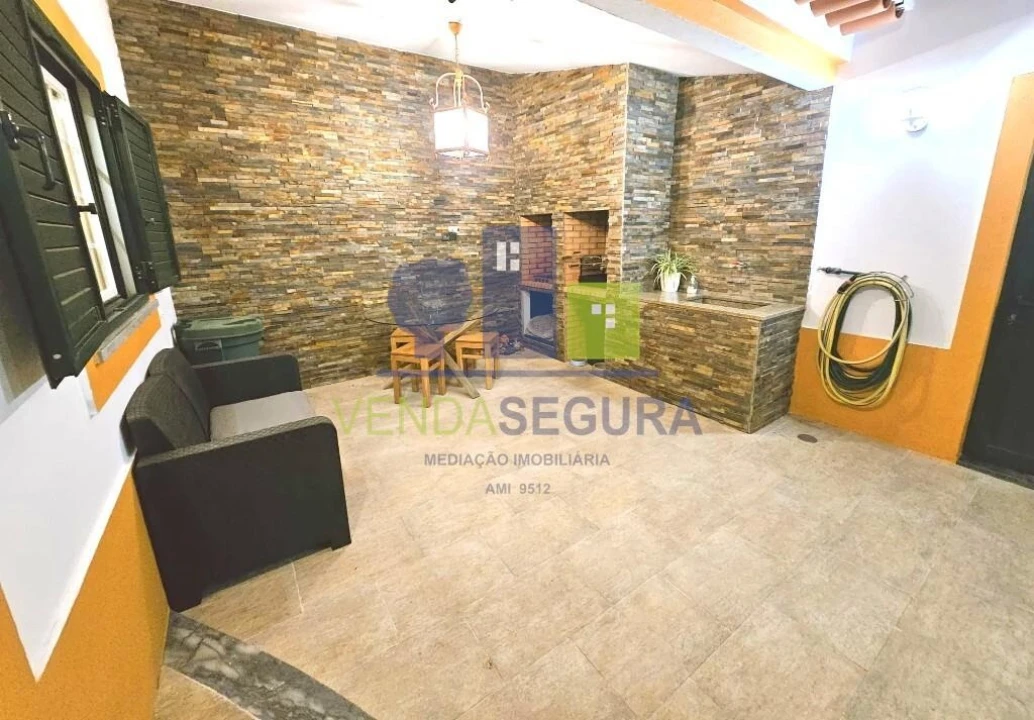 Moradia T4 para Venda em Beja (Salvador e Santa Maria da Feira) Foto 5