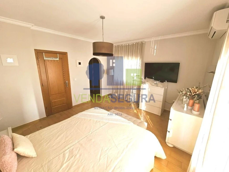 Moradia T4 para Venda em Beja (Salvador e Santa Maria da Feira) Foto 41