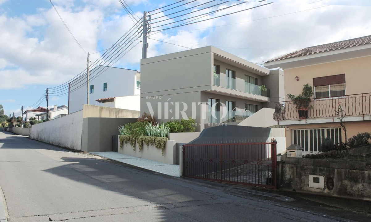 Apartamento T2 para Venda em Rio Covo (Santa Eugenia) Foto 3