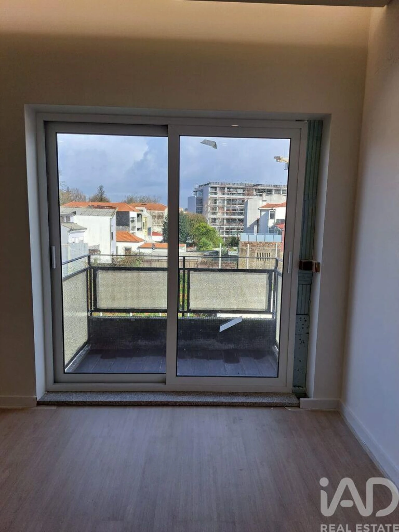 Apartamento T2 para Venda em Paranhos Foto 5