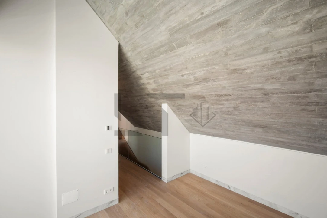 Moradia T5 para Venda em Cascais e Estoril Foto 16