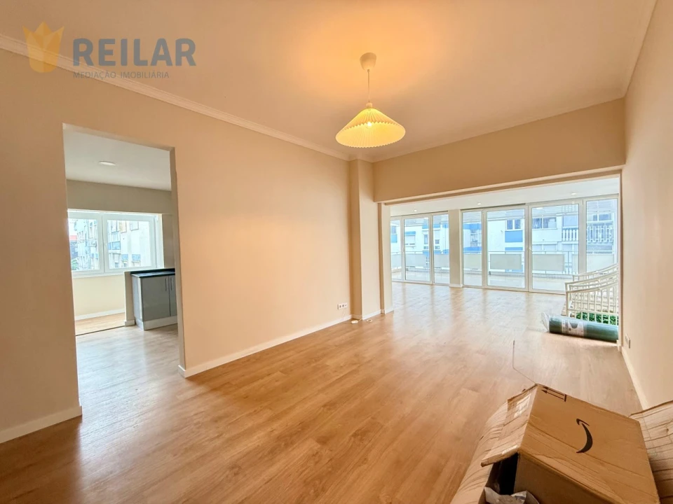 Apartamento T3 para Venda em Odivelas Foto 8