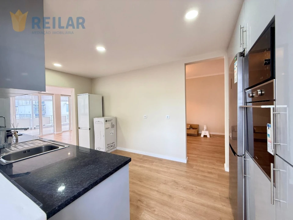 Apartamento T3 para Venda em Odivelas Foto 24