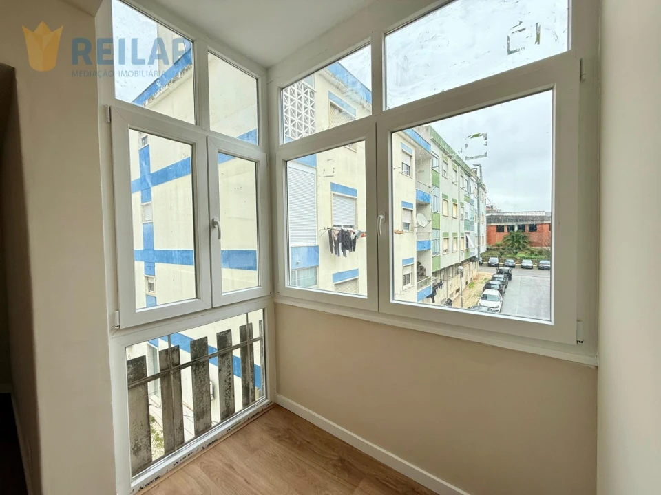 Apartamento T3 para Venda em Odivelas Foto 32