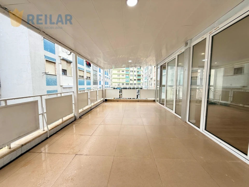 Apartamento T3 para Venda em Odivelas Foto 50