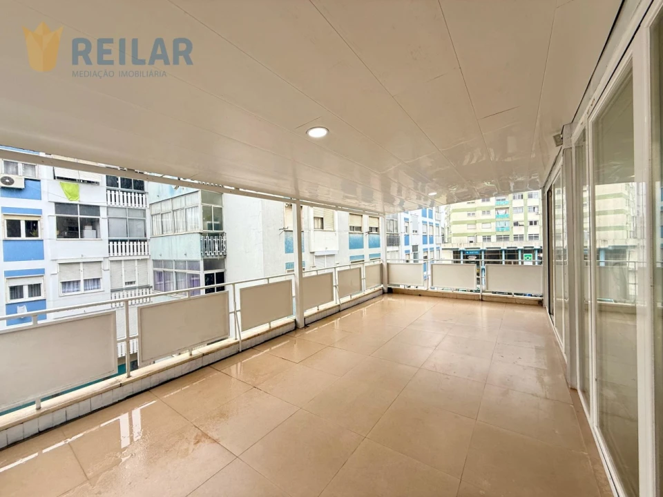 Apartamento T3 para Venda em Odivelas Foto 52