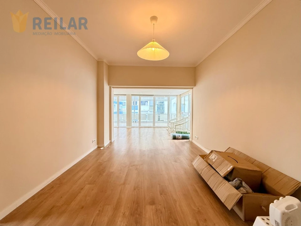 Apartamento T3 para Venda em Odivelas Foto 10