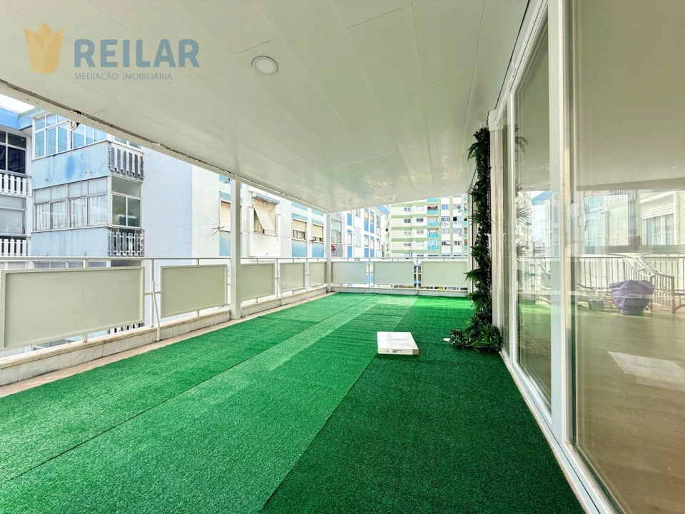 Apartamento T3 para Venda em Odivelas Foto 52