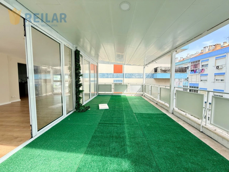 Apartamento T3 para Venda em Odivelas Foto 55