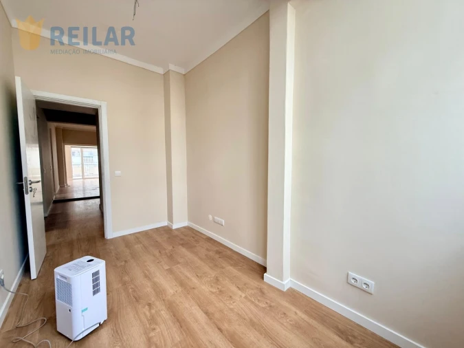 Apartamento T3 para Venda em Odivelas Foto 40