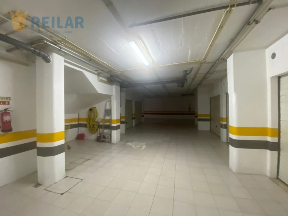 Apartamento T3 para Venda em Vila Franca de Xira Foto 9