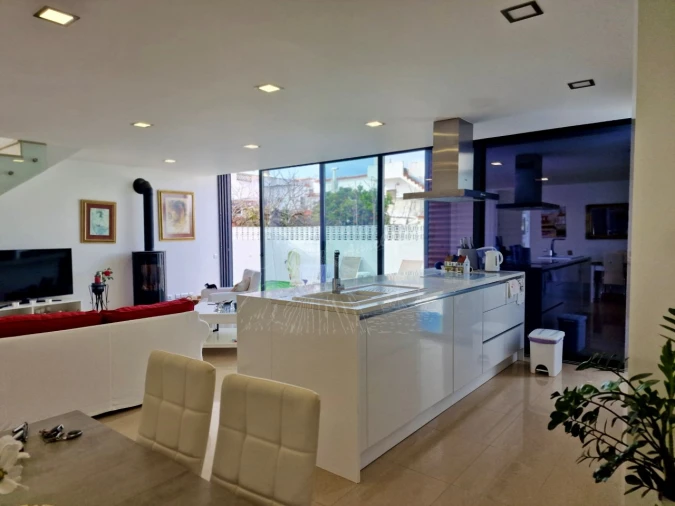 Moradia T3 para Venda em Luz de Tavira e Santo Estêvão Foto 3