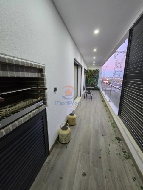 Apartamento T4 para Venda em Alverca do Ribatejo e Sobralinho