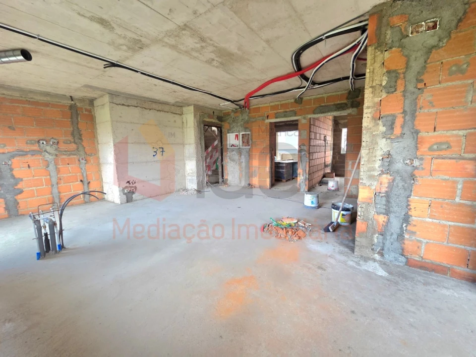 Apartamento T3 para Venda em Amora Foto 9