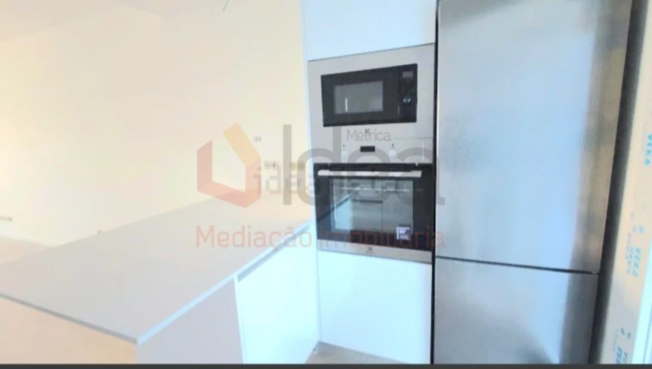 Apartamento T3 para Venda em Amora Foto 4