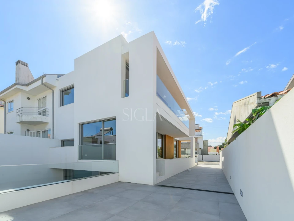 Moradia T3 para Venda em Canidelo Foto 3