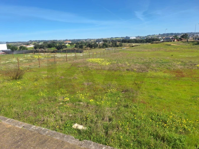 Terreno para Venda em Aveiras de Cima Foto 12