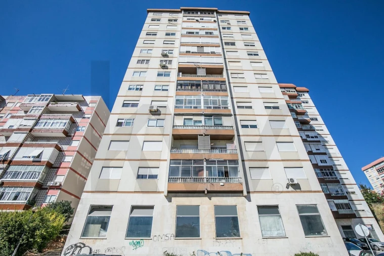 Loja para Venda em Odivelas Foto 12