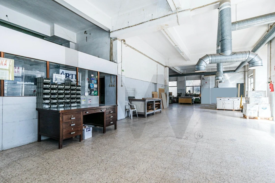 Loja para Venda em Odivelas Foto 9