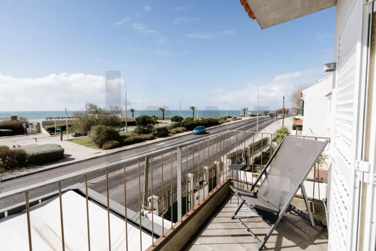 Apartamento T2 para Venda em Cascais e Estoril Foto 3