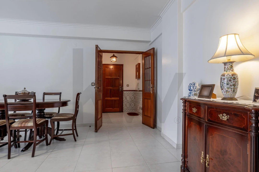 Apartamento T1 para Venda em Massamá e Monte Abraão Foto 7